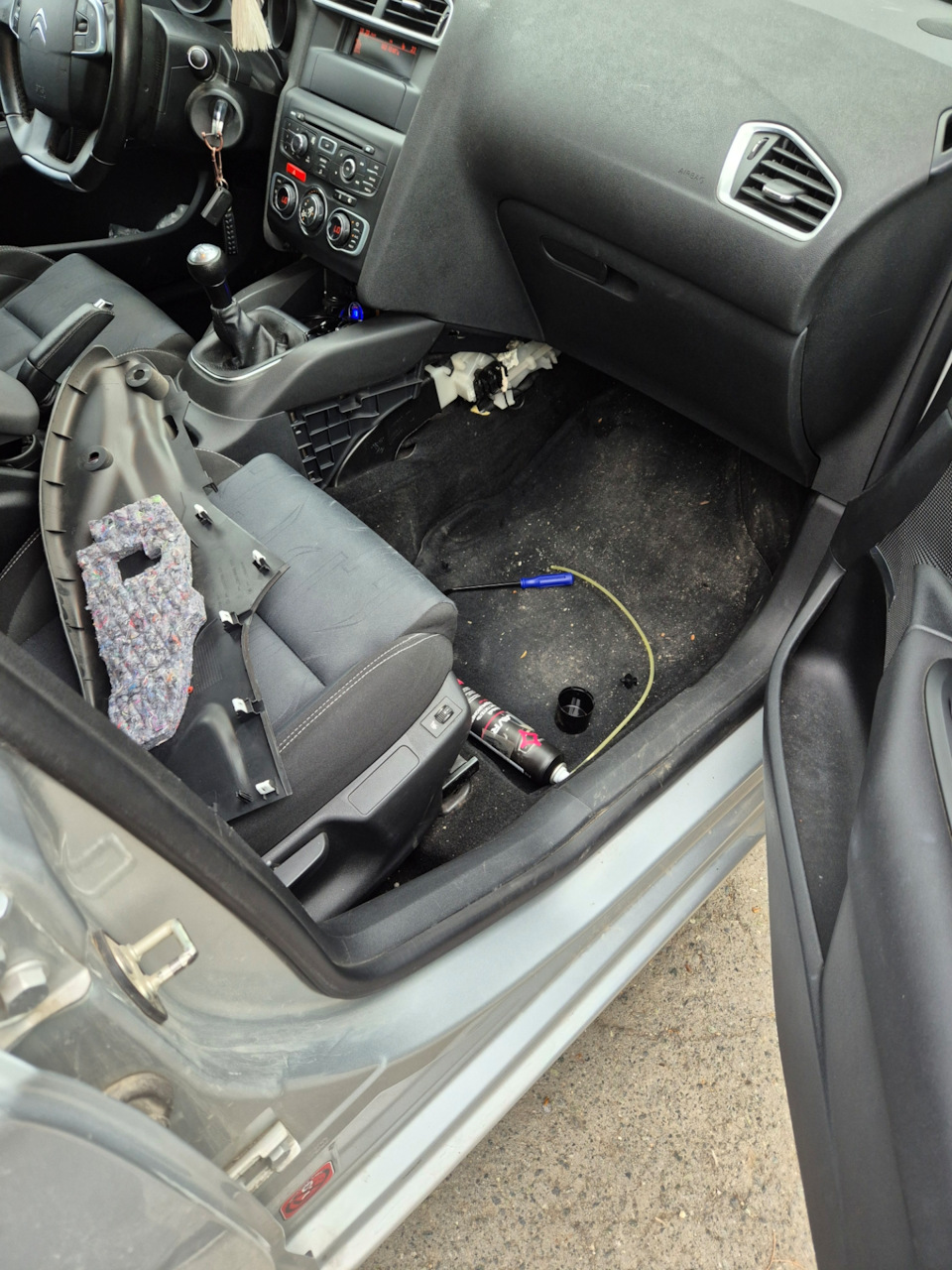 Фото в бортжурнале Citroen C4 (2G)