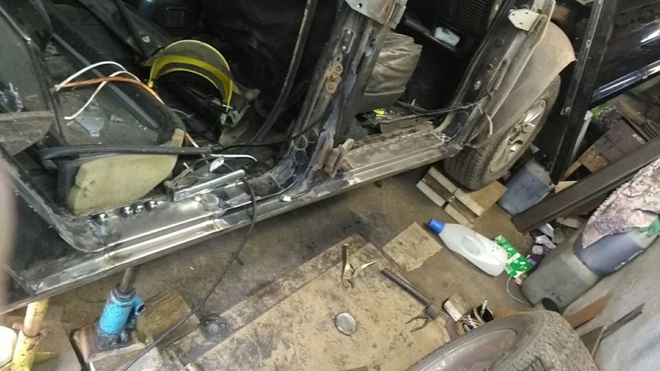 Photo from the logbook GAZ 31105