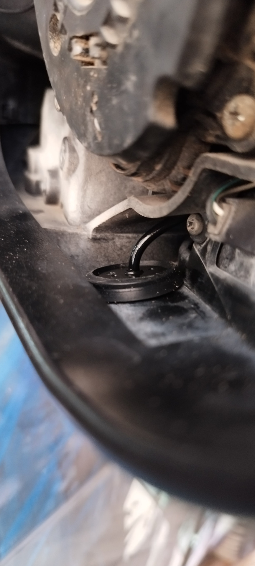 Для каждой камеры предусмотрены герметичные втулки — Chevrolet Epica