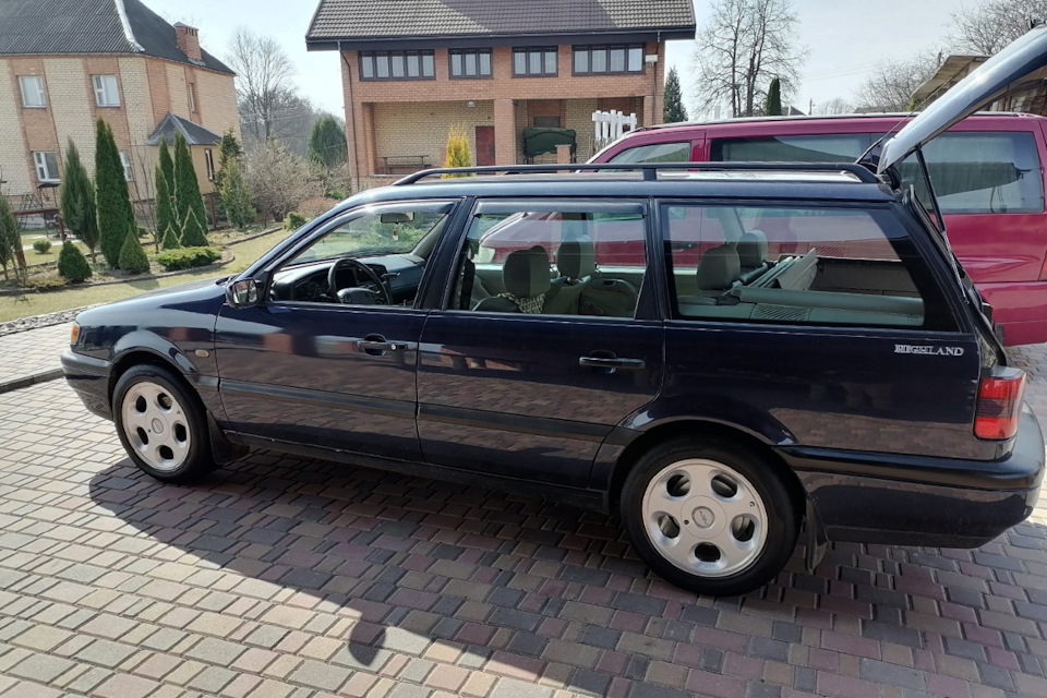 Машина помыта и готова к повторному прохождению ТО. — Volkswagen Passat Variant (B4)