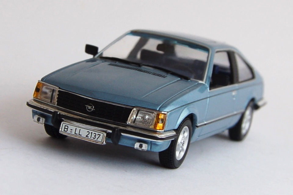 Фото в бортжурнале Opel Monza