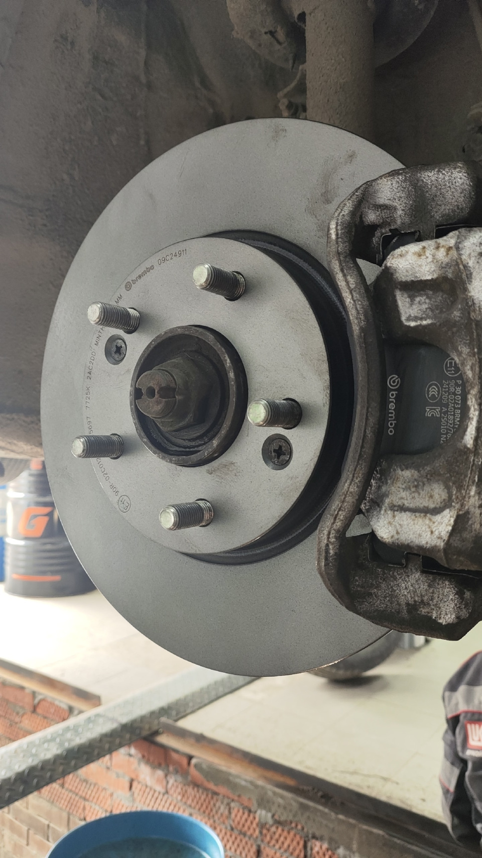 Фото в бортжурнале KIA Ceed SW (2G). Запчасти на фото: P30073