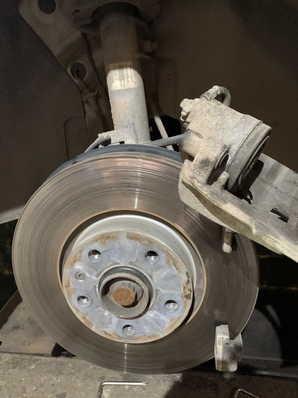 Фото в бортжурнале Volkswagen Passat (US) (1G)