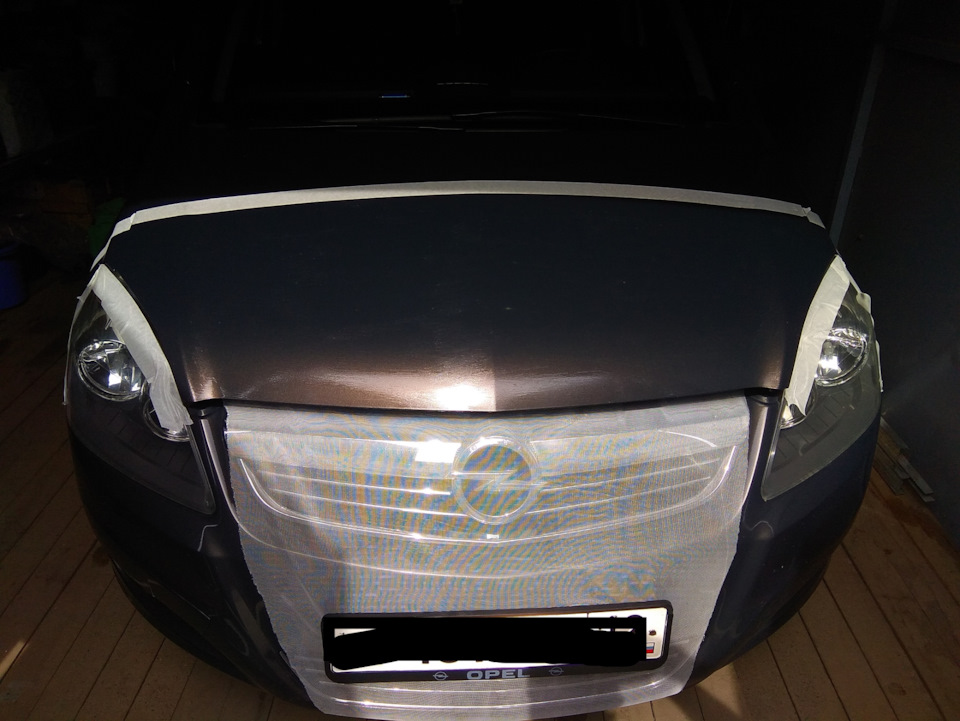 Первый слой готов. Между слоями жду 20 минут. — Opel Zafira B