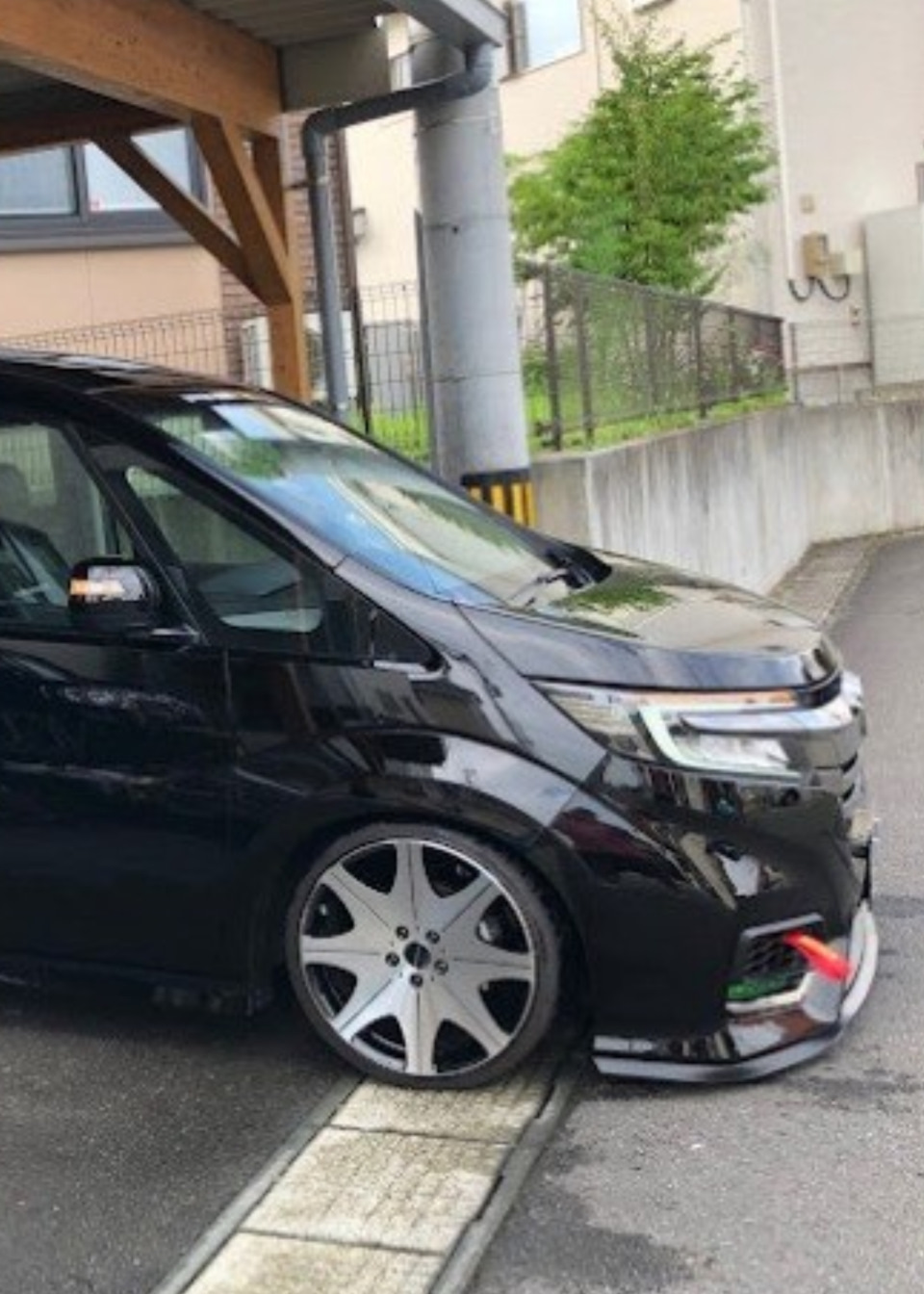 Hot Stuff Stich Legzas D800 — Honda Stepwgn (5G) бензин, 1,5 л