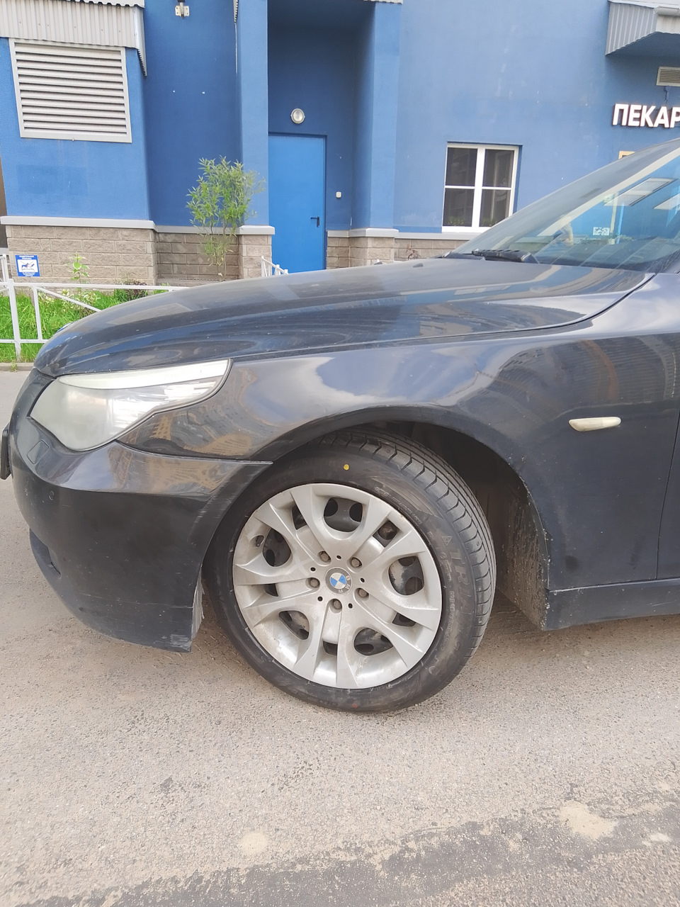 Теперь так, пока что — BMW 5 series (E60)