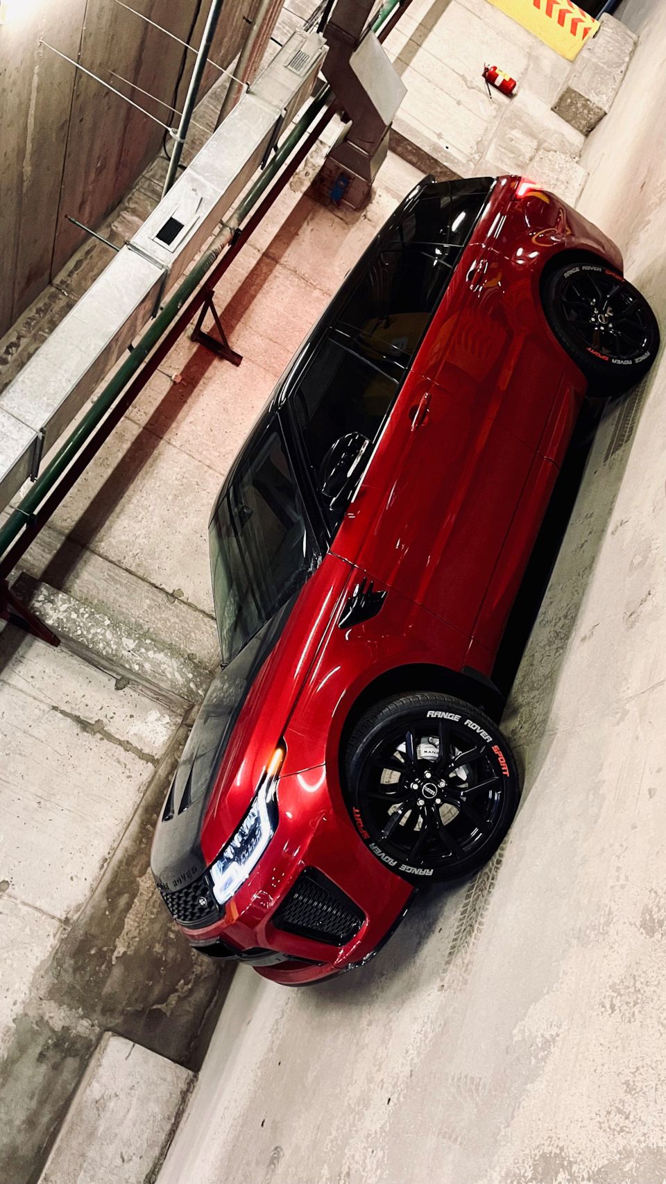 Photo from the logbook Land Rover Range Rover Sport (2G)