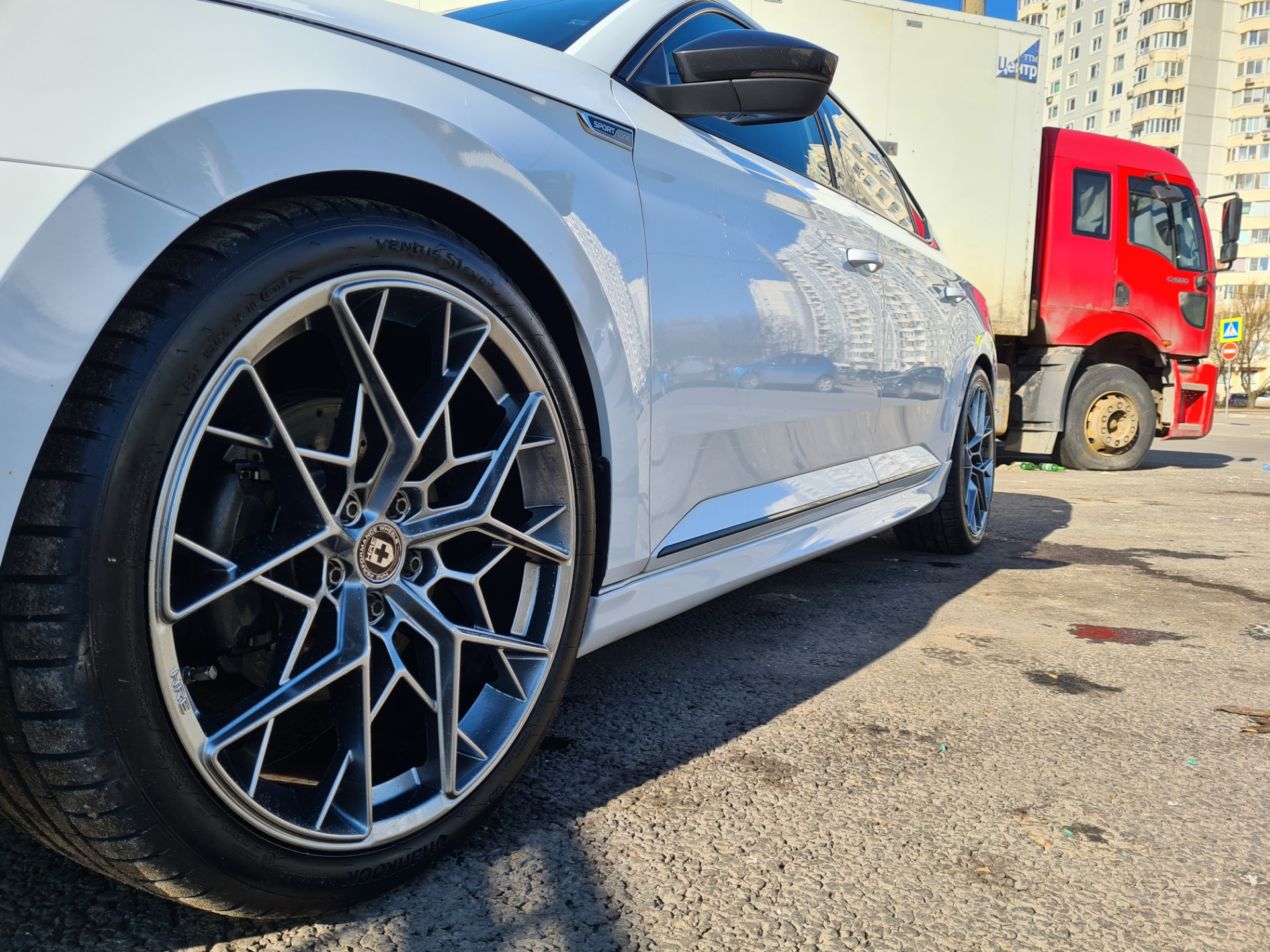 Новое поступление литых дисков HRE FF10 — iPeopleWheels на DRIVE2