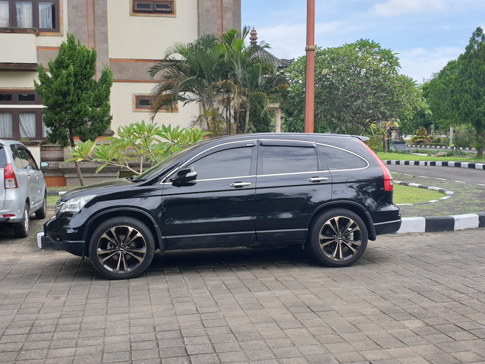 Фото в бортжурнале Honda CR-V (RE)