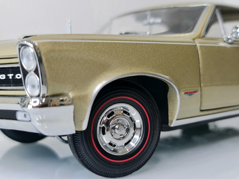Pontiac GTO 1965 от Sun Star. 1:18 — Сообщество «Масштабные Модели