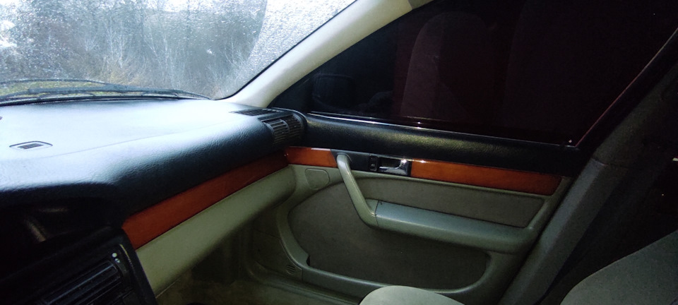 Фото в бортжурнале Audi 100 (C4)