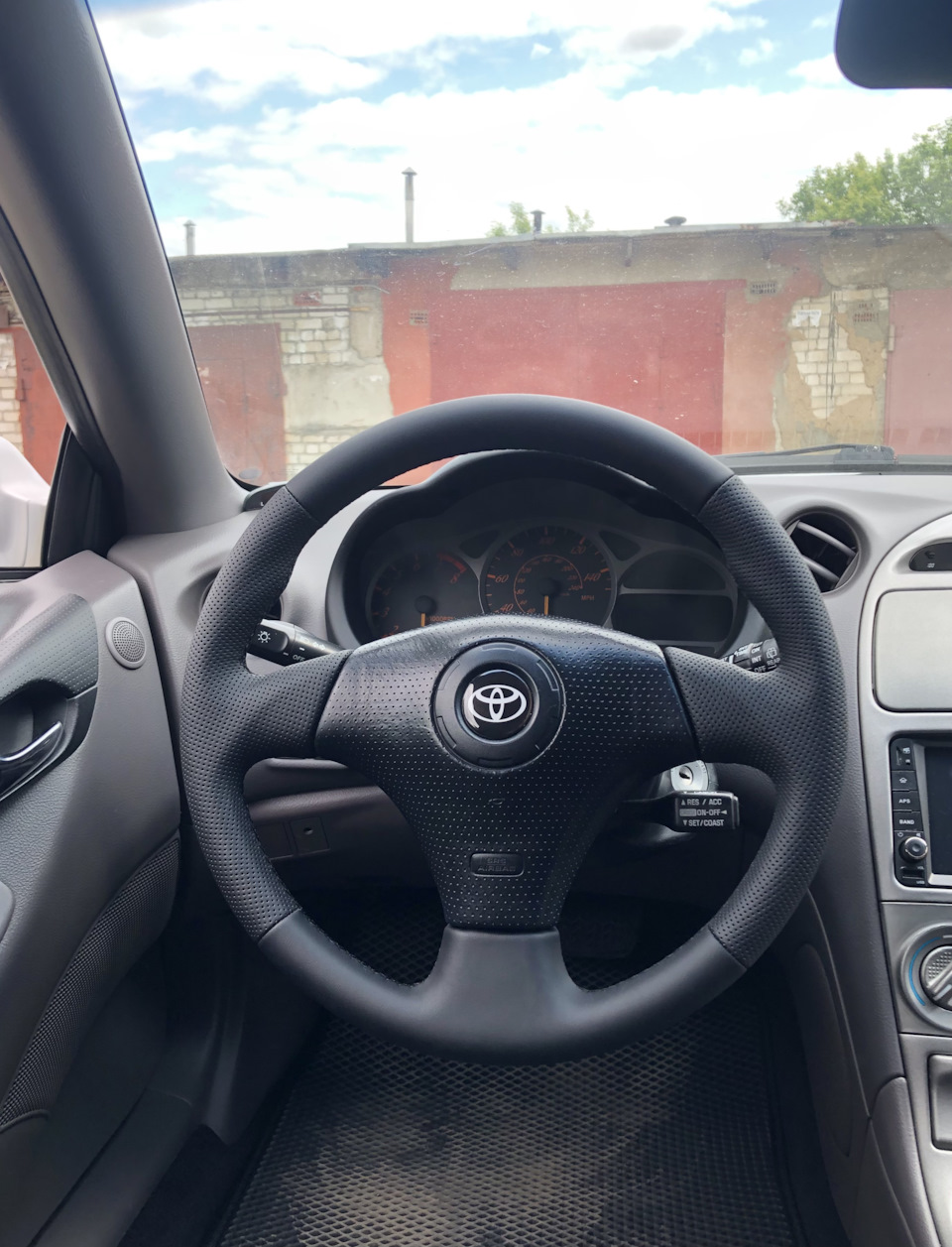 Фото в бортжурнале Toyota Celica (230)