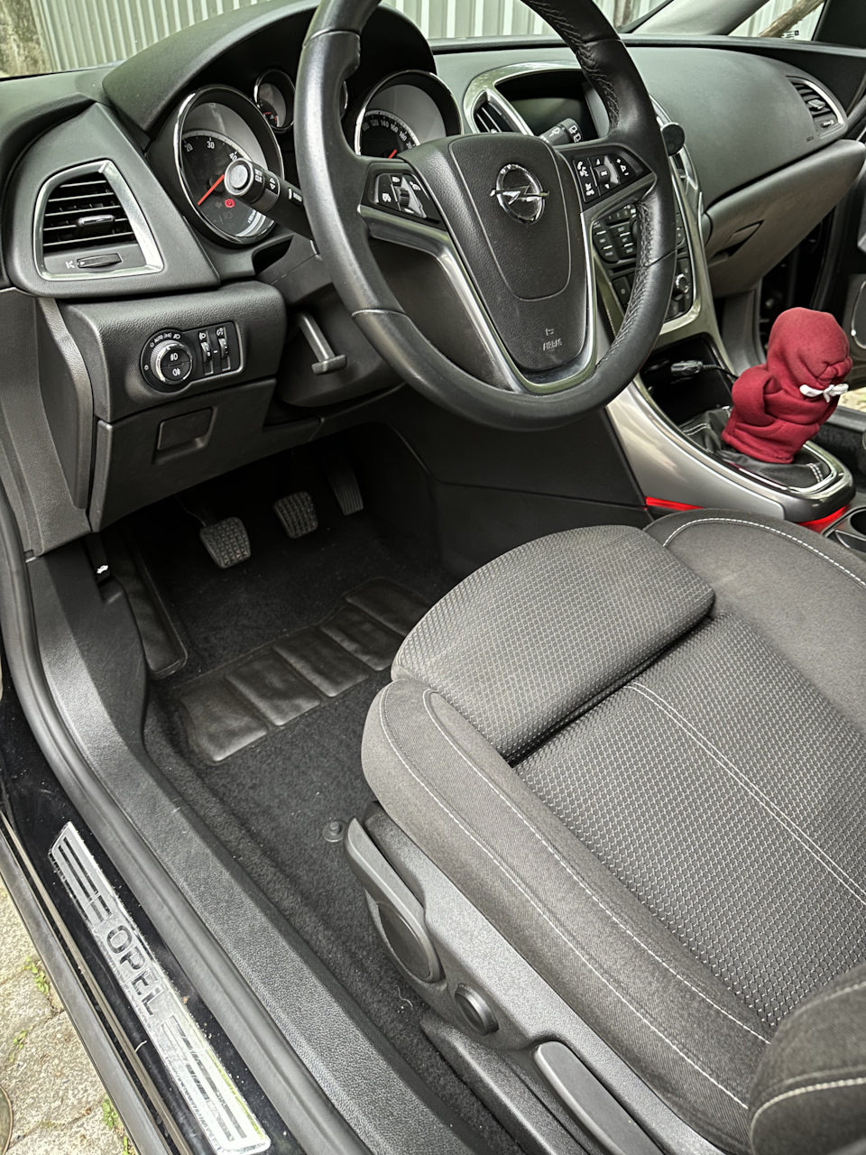 Фото в бортжурнале Opel Astra J