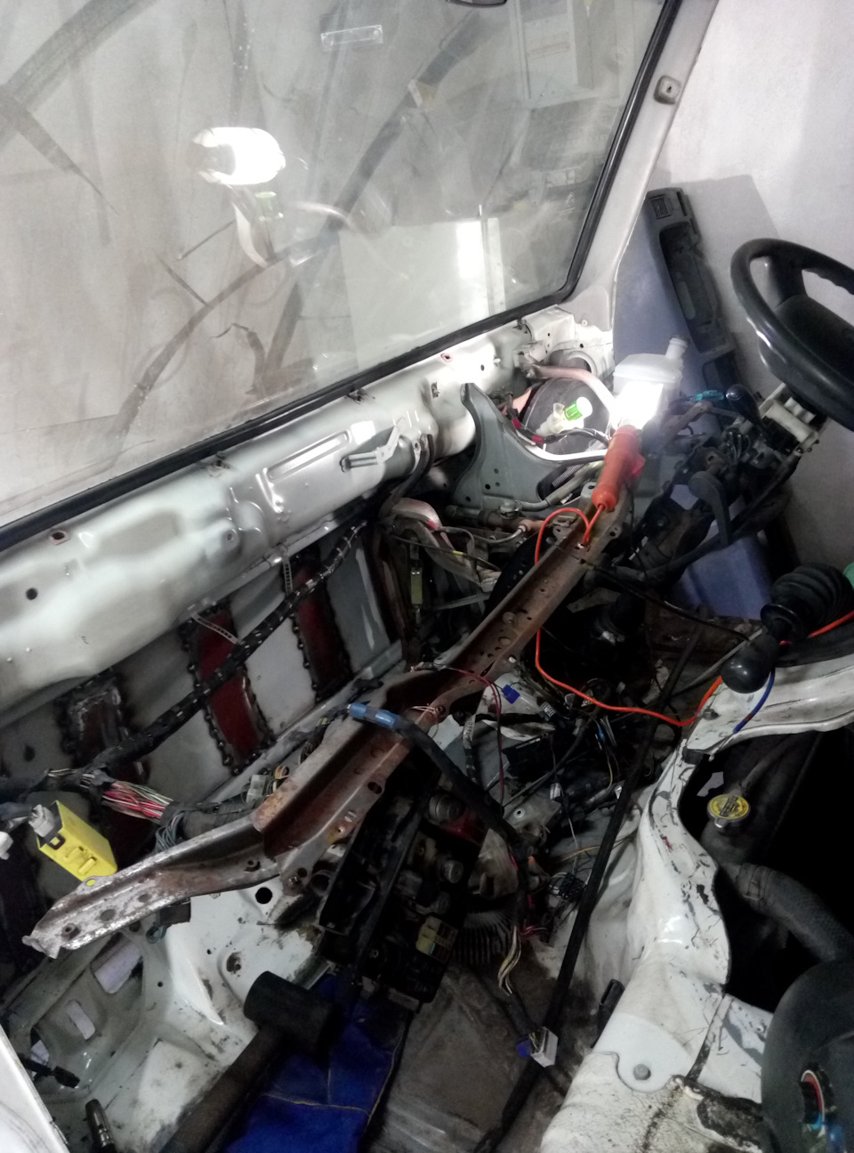 . — Toyota Dyna