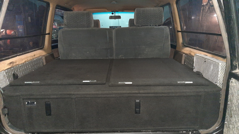 Фото в бортжурнале Nissan Patrol GR I (Y60)