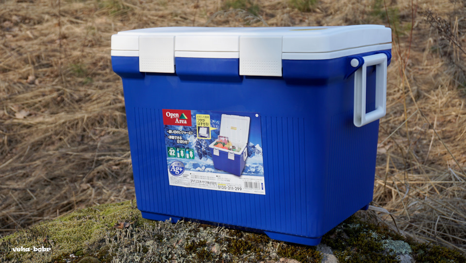 теперь давайте осмотрим термобокс IRIS Cooler Box CL-32, 32 литра /3, друзья качество сборки очень высокое, ни каких заусенцев или проливов в полипропилене не обнаружено! замки подогнаны настолько точно что открывать и закрывать одно удовольствие, вместимость данного термобокса 32 литра… — Isuzu VehiCross