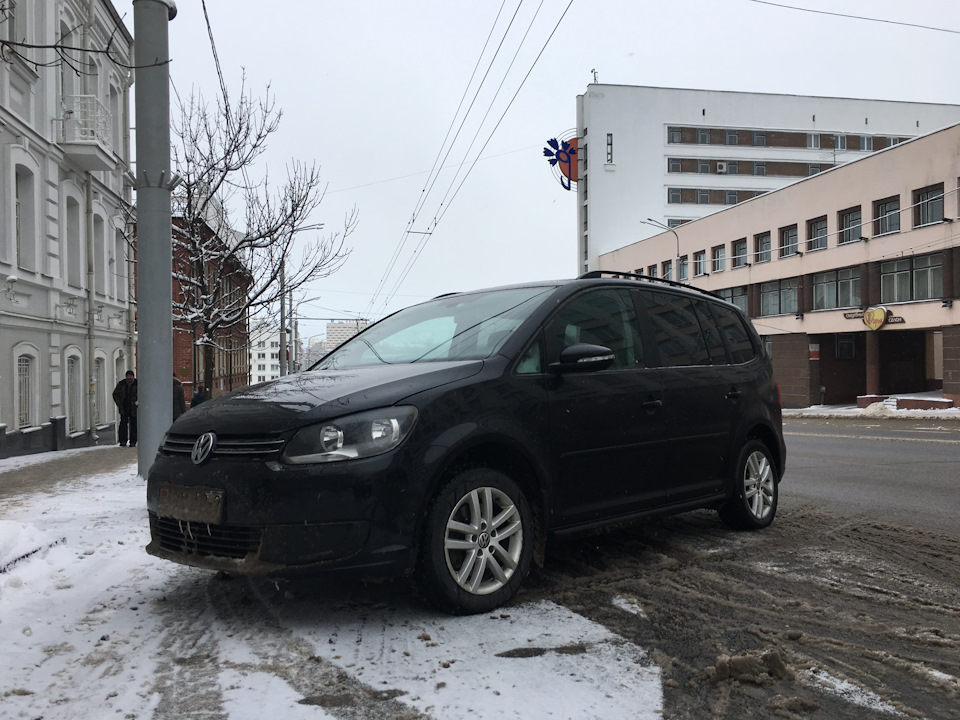 Фото в бортжурнале Volkswagen Touran (1G)