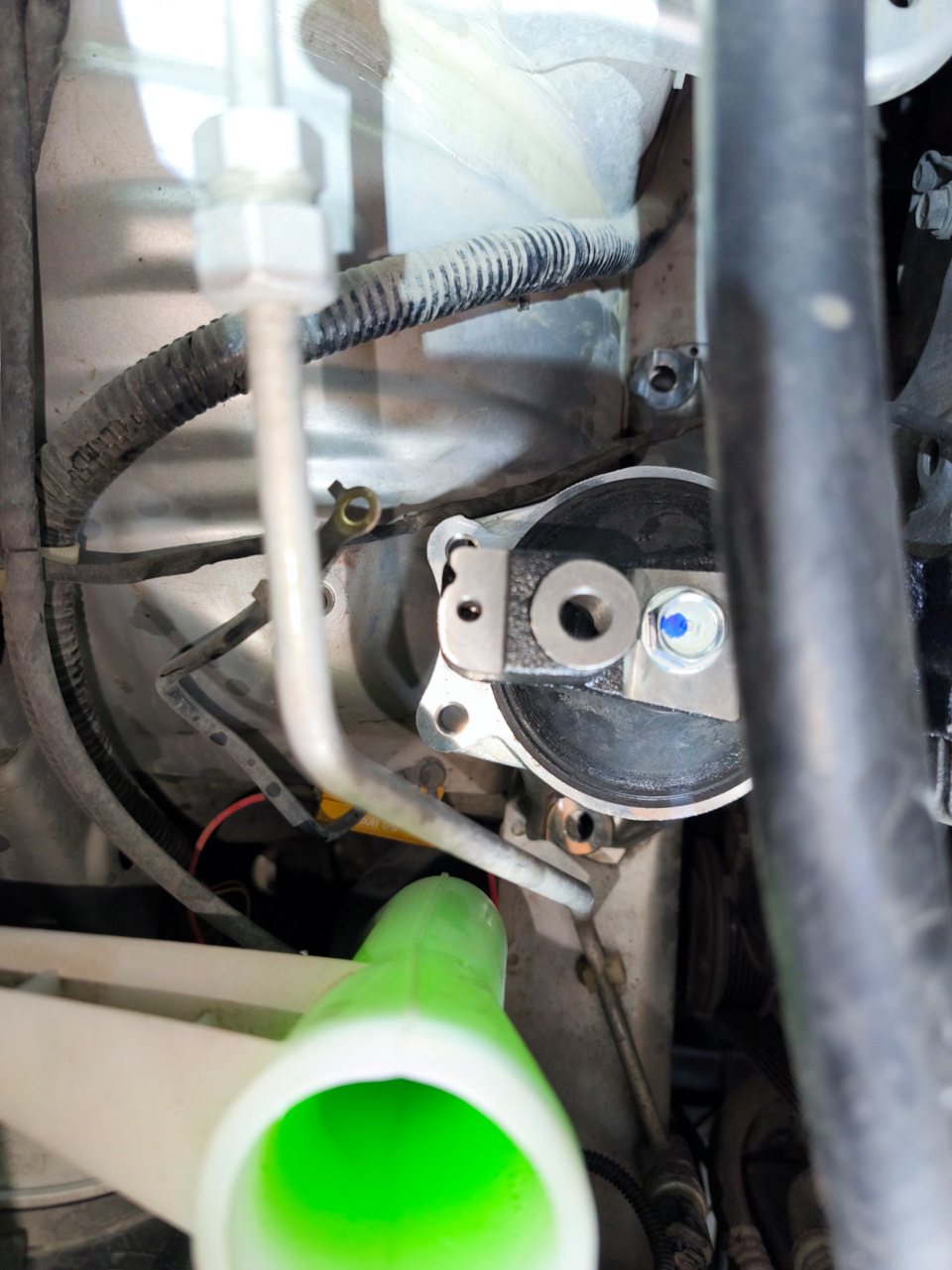 Фото в бортжурнале Honda Stream (RN6-9)