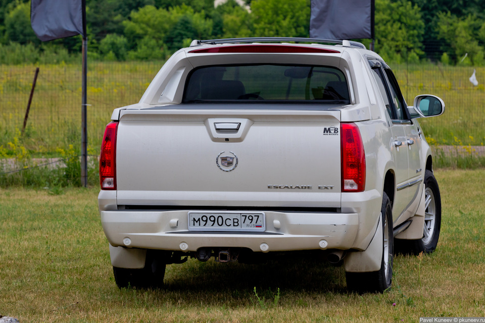 Фото в бортжурнале Cadillac Escalade (3G)