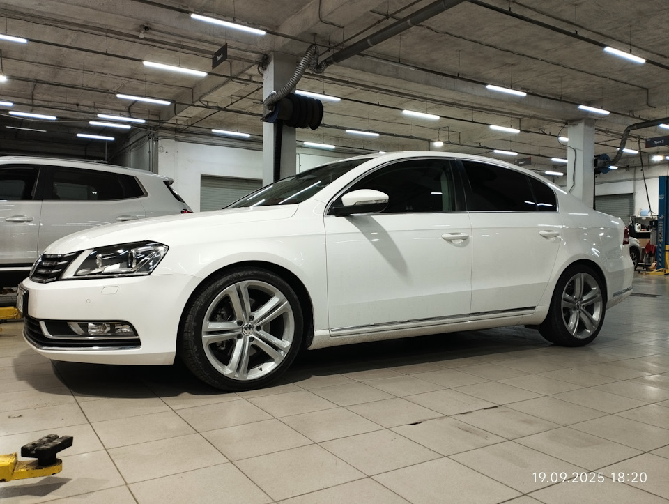 После — Volkswagen Passat B7