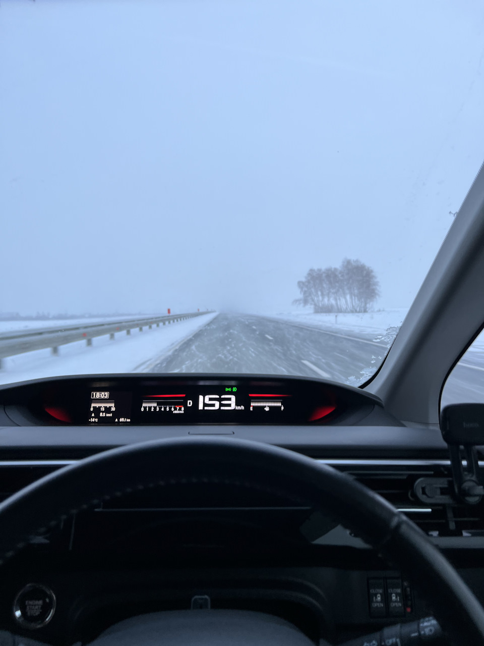 Фото в бортжурнале Honda Stepwgn (5G)