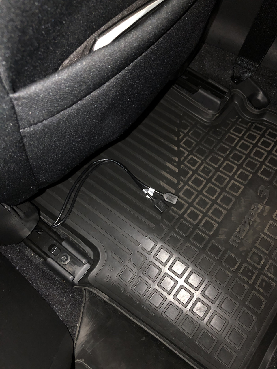 Протяжка usb — Mazda 3 (3G) BM