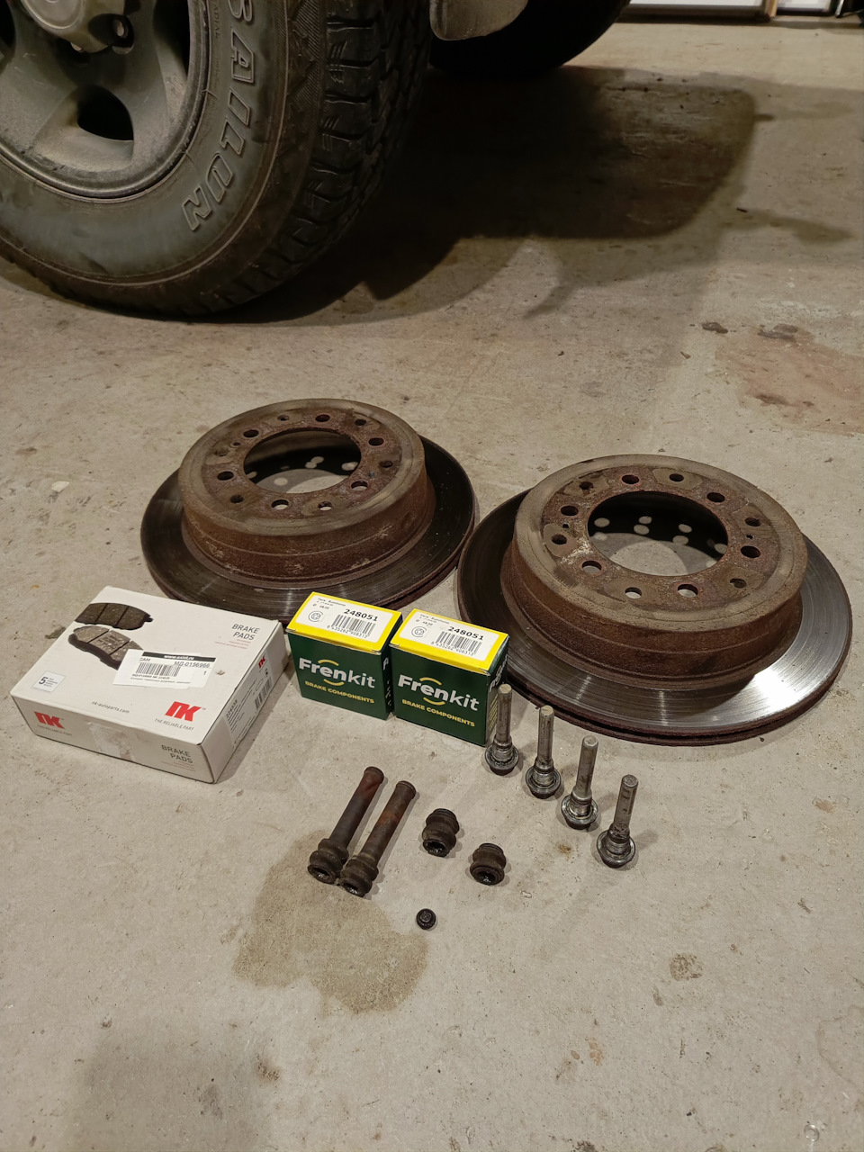 Фото в бортжурнале Toyota Land Cruiser Prado 90-series