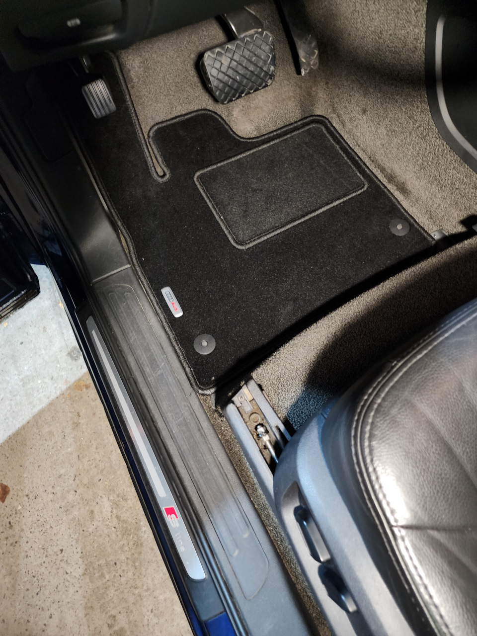 Фото в бортжурнале Audi Q7 (1G)