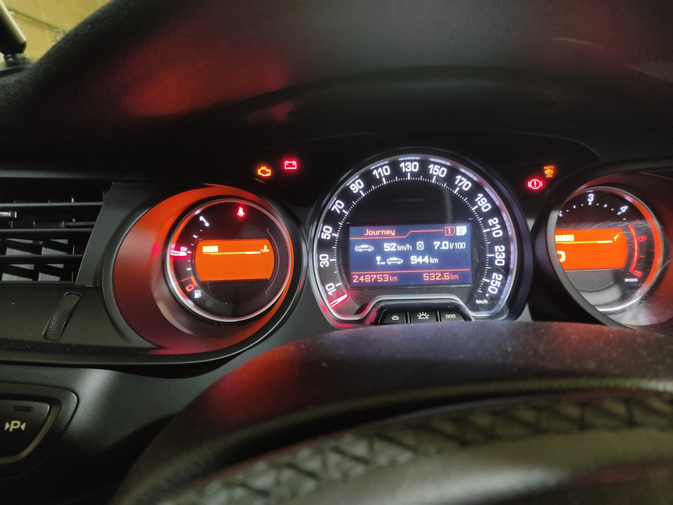 Фото в бортжурнале Citroen C5 (2G)