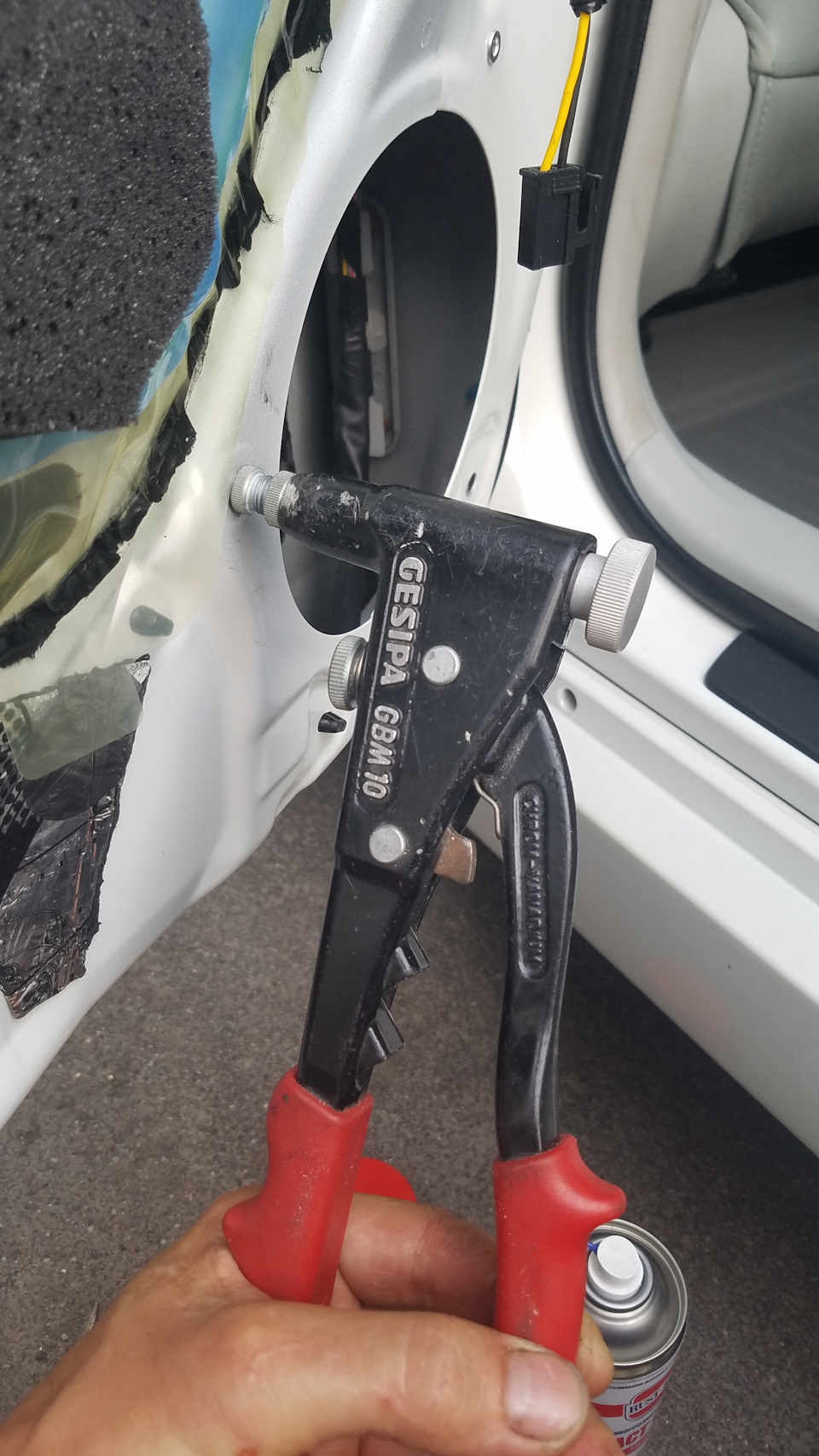 Фото в бортжурнале Toyota Prius Plug-in Hybrid (1G)