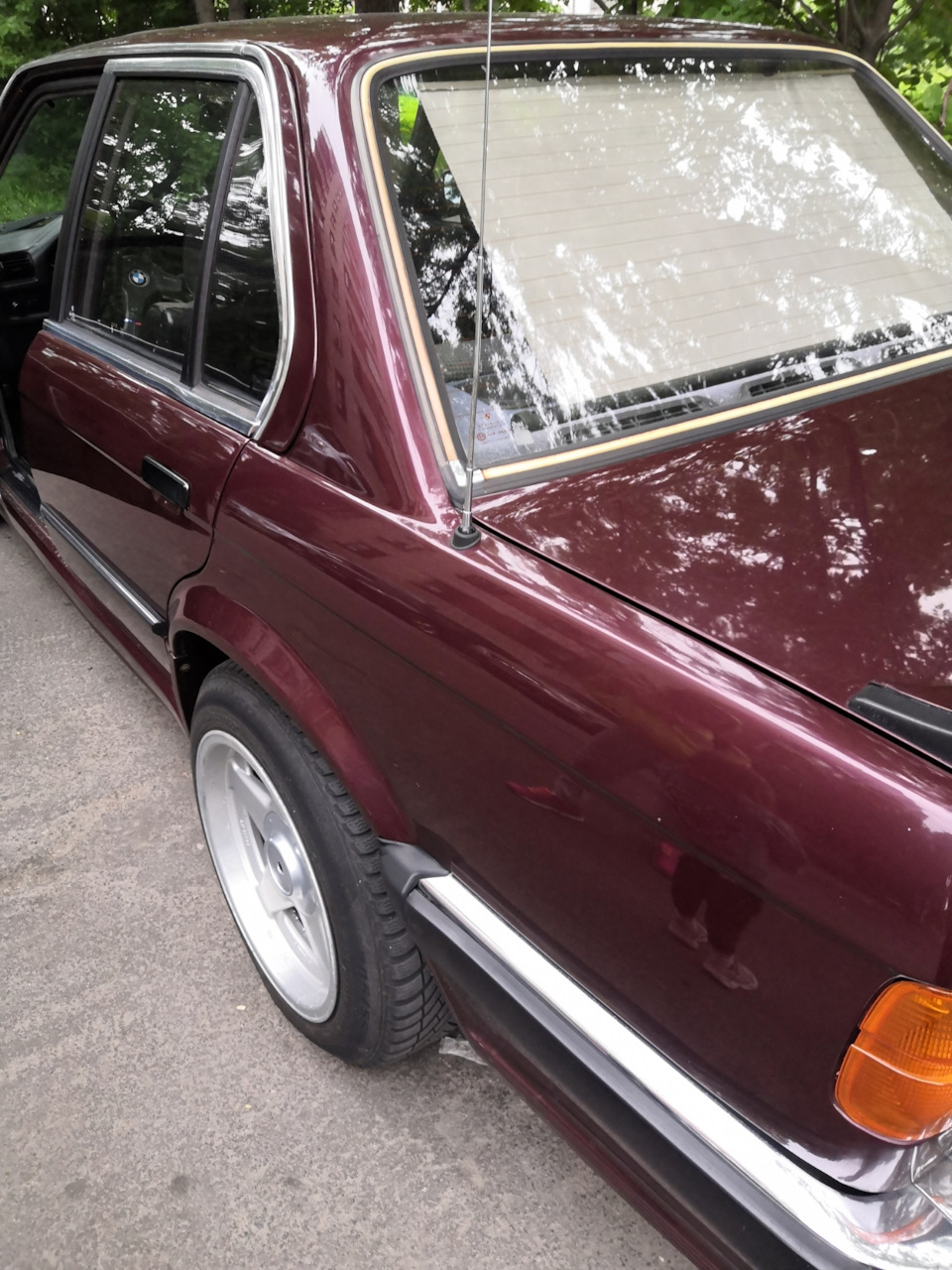 Фото в бортжурнале BMW 3 series (E30)