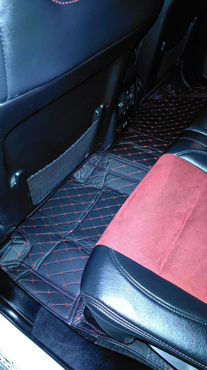 Фото в бортжурнале Jeep Grand Cherokee SRT-8 (WK2)