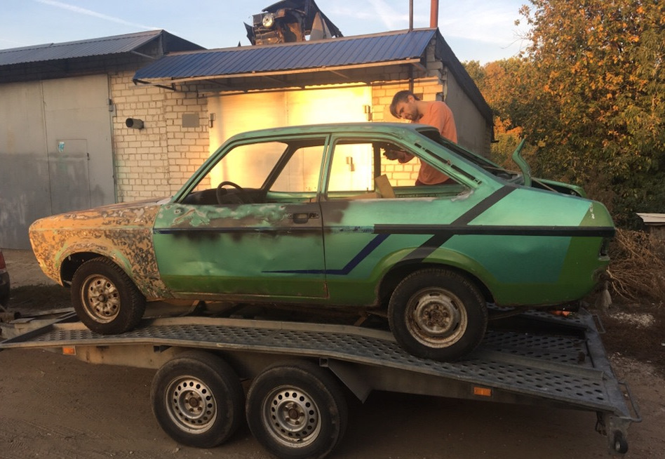 Фото в бортжурнале Ford Escort Mk2