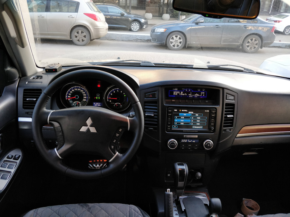 Фото в бортжурнале Mitsubishi Pajero (4G)
