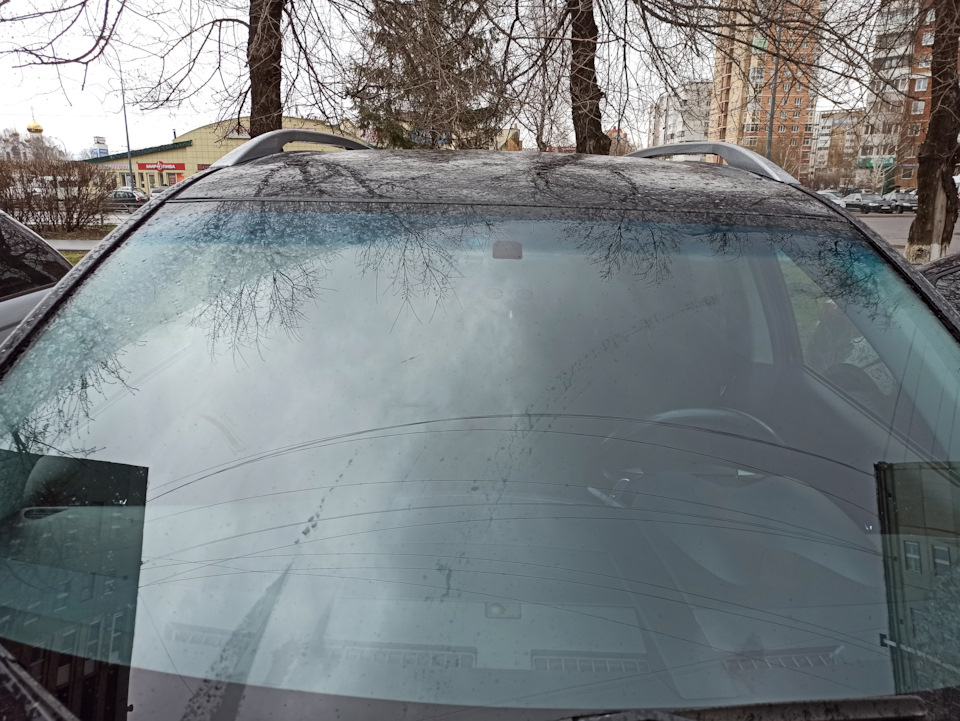 так выглядит регистратор снаружи — Mitsubishi Outlander XL