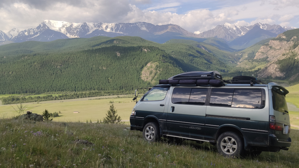 Toyota HiAce Микроб