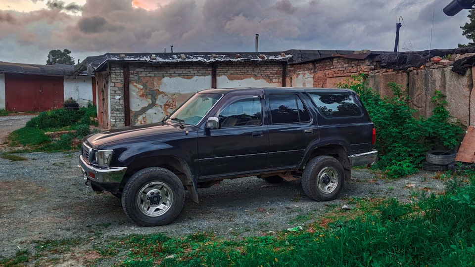 Toyota 4Runner Динозавр