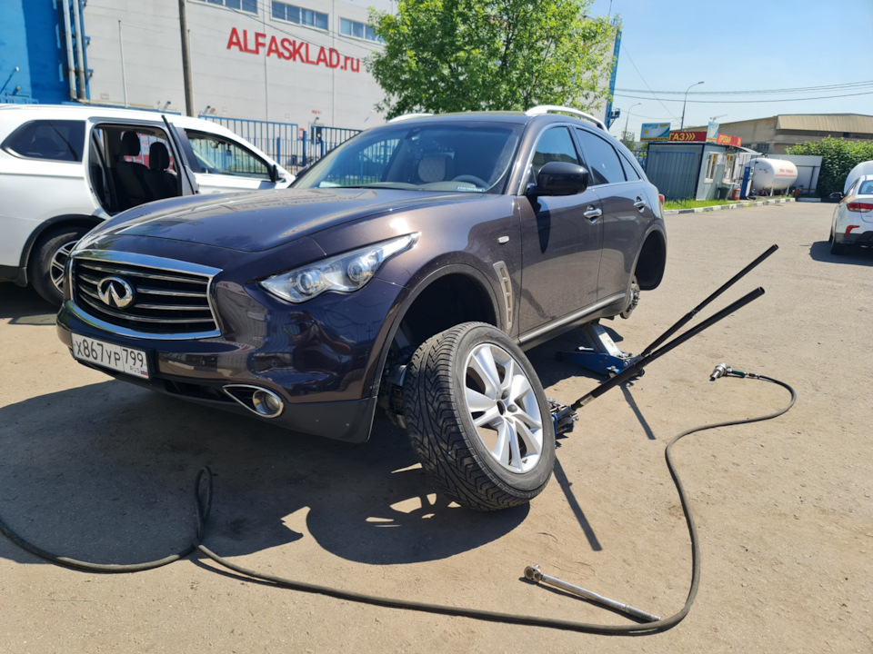 Начали)) — Infiniti FX (2G)