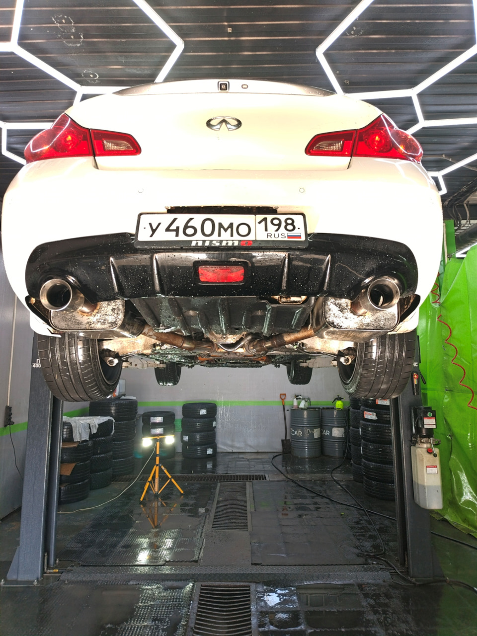 Фото в бортжурнале Infiniti G37