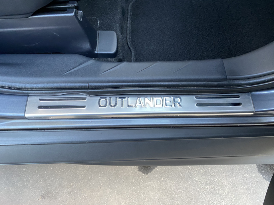 Фото в бортжурнале Mitsubishi Outlander XL
