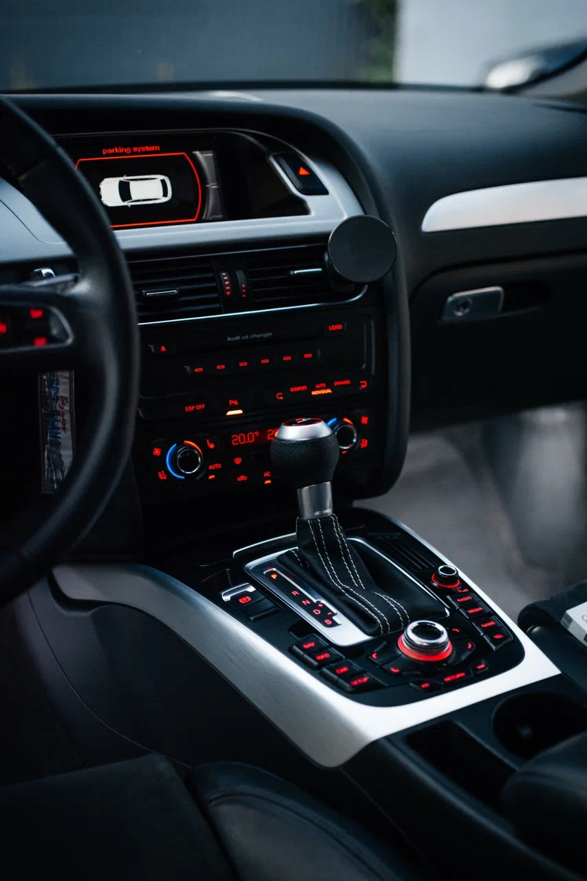 Фото в бортжурнале Audi A4 Avant (B8)