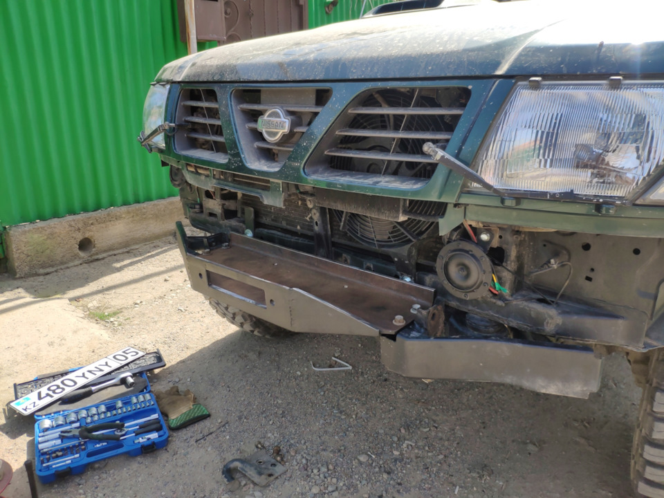Фото в бортжурнале Nissan Patrol (Y61)