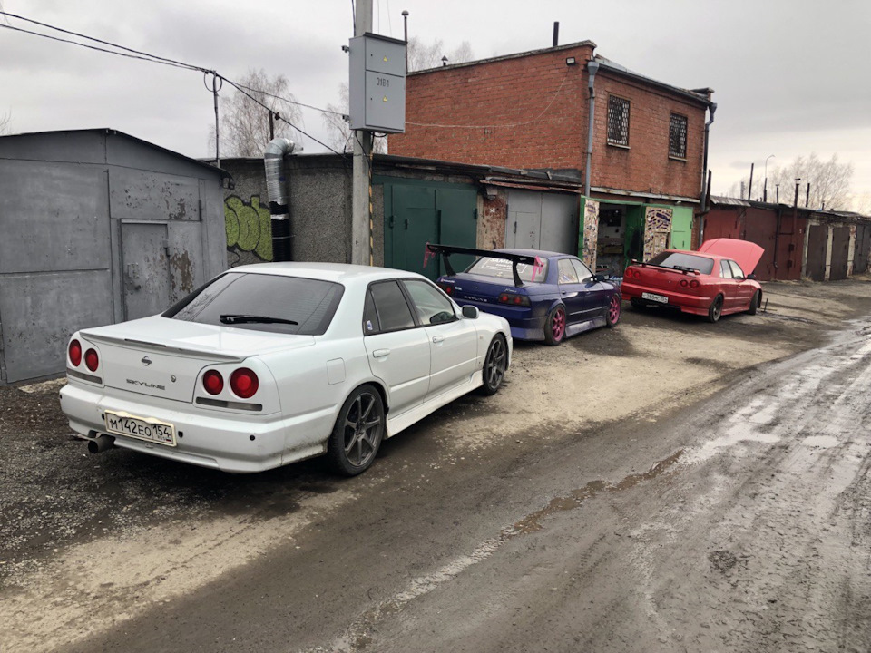 Photo from the logbook Nissan Skyline (R32)