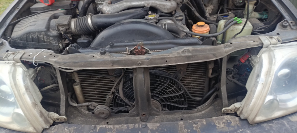 Снял решетку. — Suzuki Vitara XL7