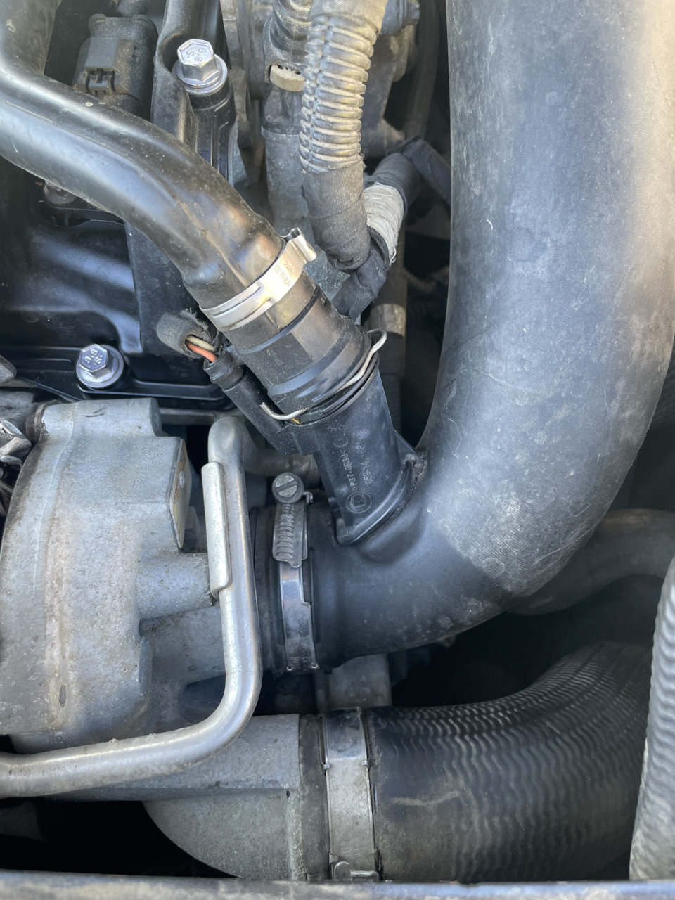 После переуплотнения и чистки — MINI Countryman (1G)