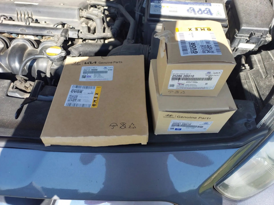 Фото в бортжурнале Hyundai Solaris (1G). Запчасти на фото: 252122B000, 252862B010