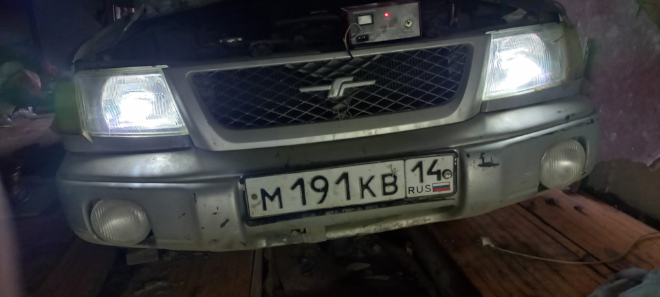 В глаз вот так вот светят👍 — Subaru Forester (SF)