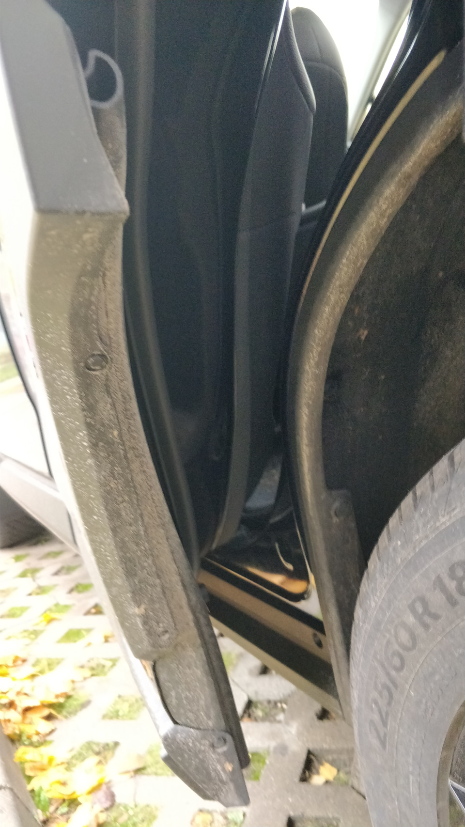Фото в бортжурнале Toyota RAV4 Hybrid (5G)