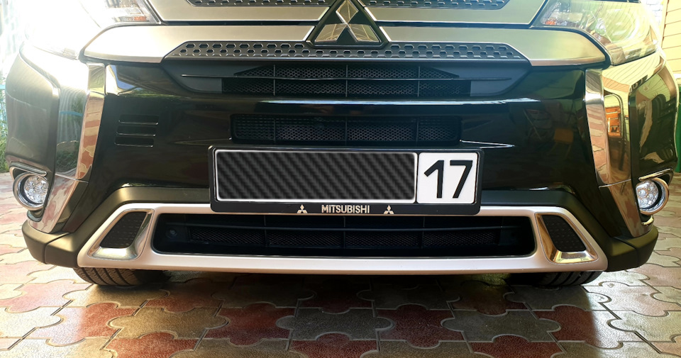 Фото в бортжурнале Mitsubishi Outlander (3G). Запчасти на фото: MITSUBISHI