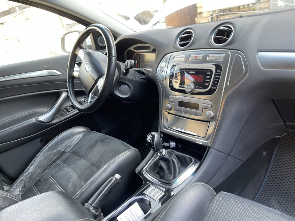 Фото в бортжурнале Ford Mondeo IV